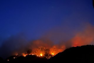 L'incendie dans le Haut-Valais fait toujours rage